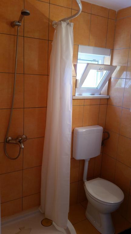Holiday Home White House Sumartin Ngoại thất bức ảnh