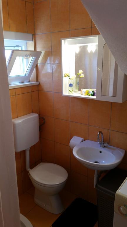 Holiday Home White House Sumartin Ngoại thất bức ảnh